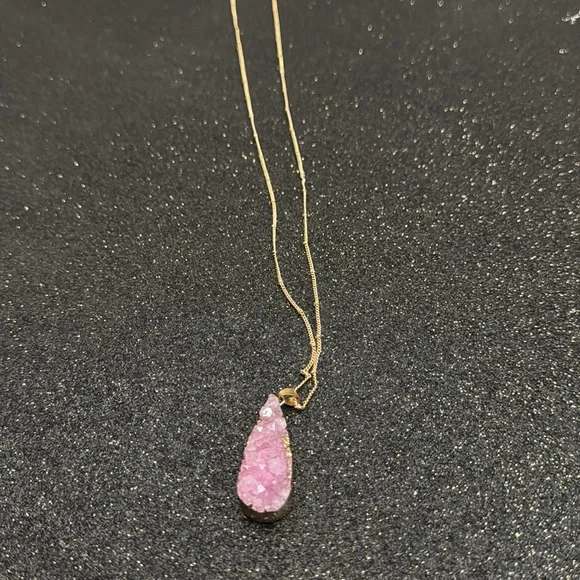 Gold and Purple Teardrop Pendant Necklace